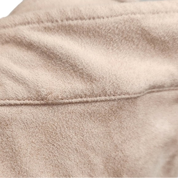 DIVIDED Shorts Womens 4 Faux Suade High Rise with Zippers Tan - Picture 6 of 6